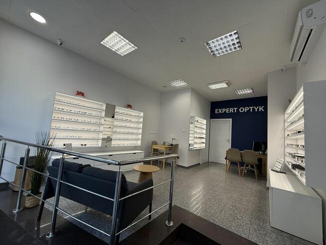 EXPERT OPTYK Szczecin - Salon Optyczny, Optometrysta, Badani