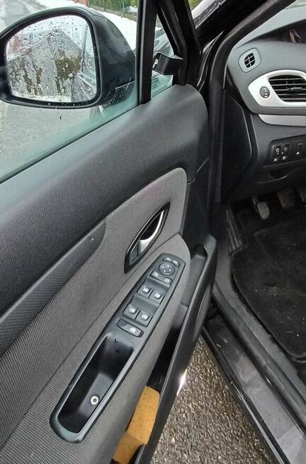 Renault Grand Scenic III bezwypadkowy