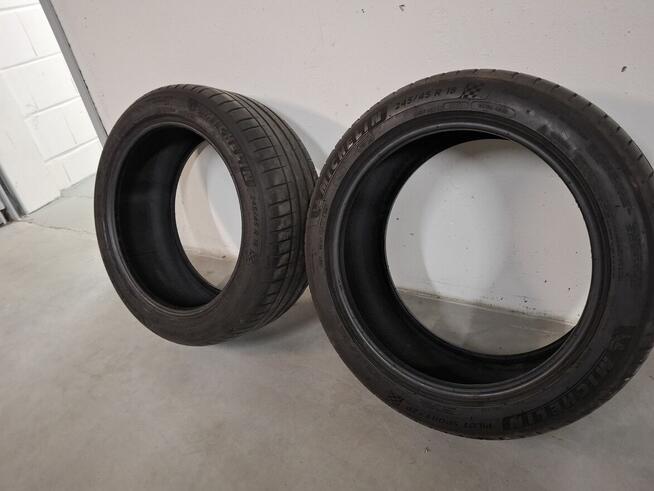 Opony Michelin 245/45 R18 2021r 2szt