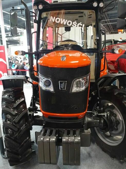 Ciągnik rolniczy TAFE 7515 74 kM