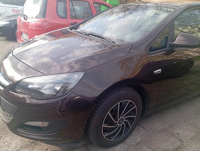 Opel Astra gaz fabryczny Salon Polska