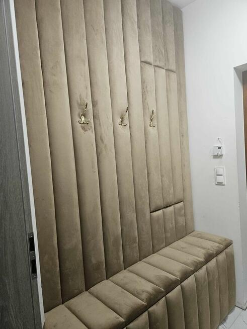 Panele tapicerowane z wieszakami