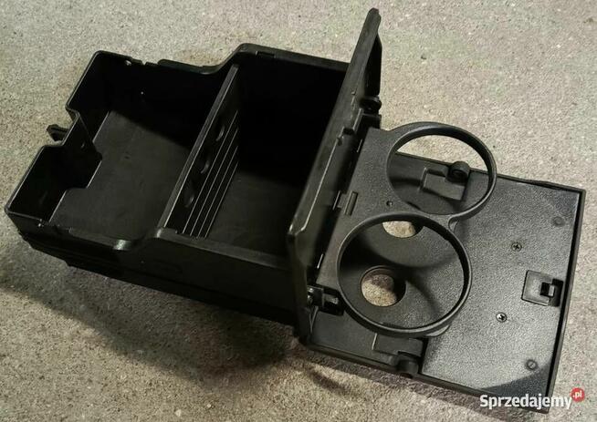 Uchwyt na kubki schowek tunelu tył, SSANGYONG REXTON 01-06