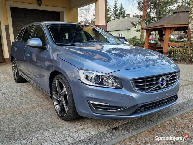 VOLVO V60 T4 SUMMUM |2.0 Benzyna|190KM|Zadbany|Świetny stan