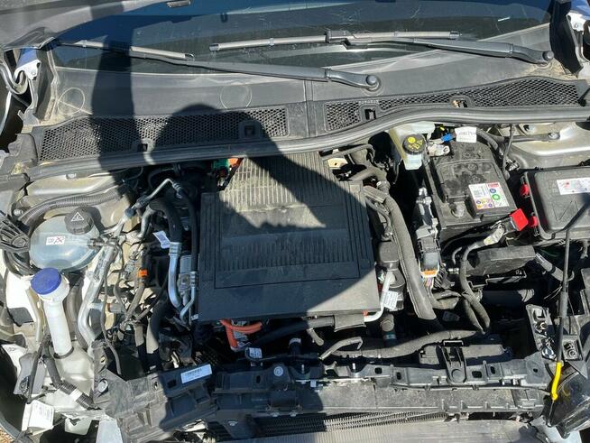 PEUGEOT e-208 136 Electrique GR400