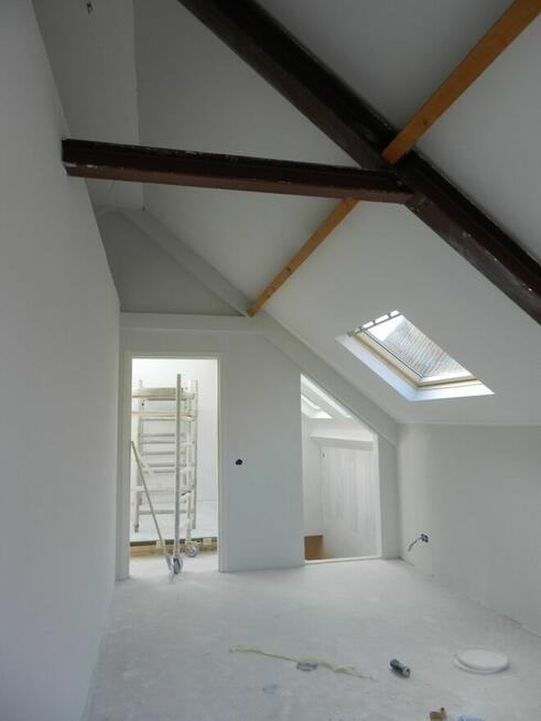 Malarz z dużym doświadczeniem szuka pracy