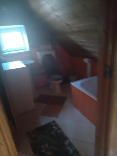 Małe mieszkanie w domu jednorodzinnym