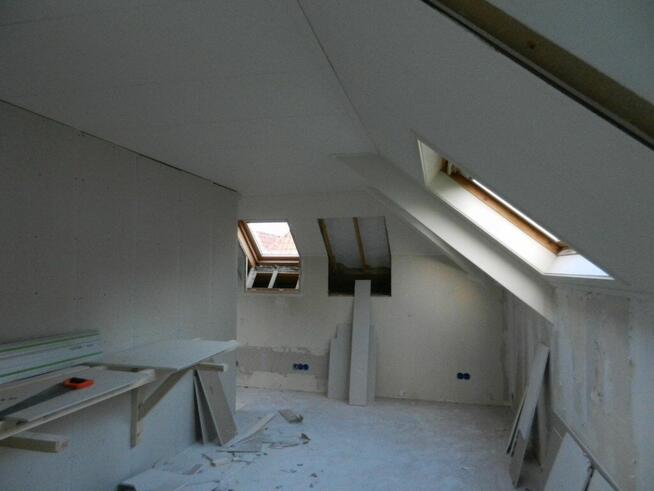 Malarz z dużym doświadczeniem szuka pracy