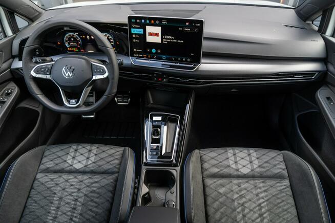 Volkswagen Golf R-Line 1.5 eTSI mHEV 150 KM DSG