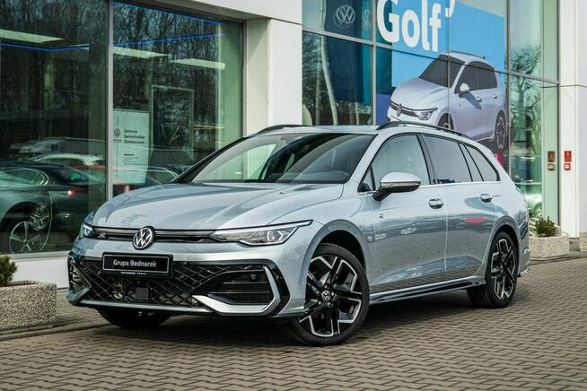 Volkswagen Golf Variant R-Line Plus 1.5 eTSI mHEV 150 KM DSG