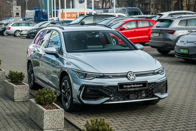 Volkswagen Golf Variant R-Line Plus 1.5 eTSI mHEV 150 KM DSG