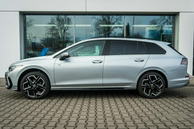 Volkswagen Golf Variant R-Line Plus 1.5 eTSI mHEV 150 KM DSG