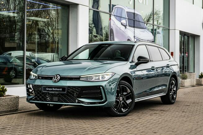 Volkswagen Passat R-Line Plus 1.5 TSI eHybrid 177KM DSG Dostępny od ręki!