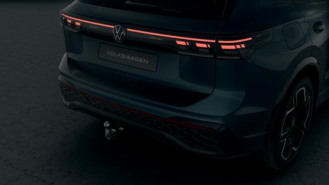 Volkswagen Tiguan R-Line Plus 2.0 TDI 4MOTION 193 KM DSG, Zamów już teraz!