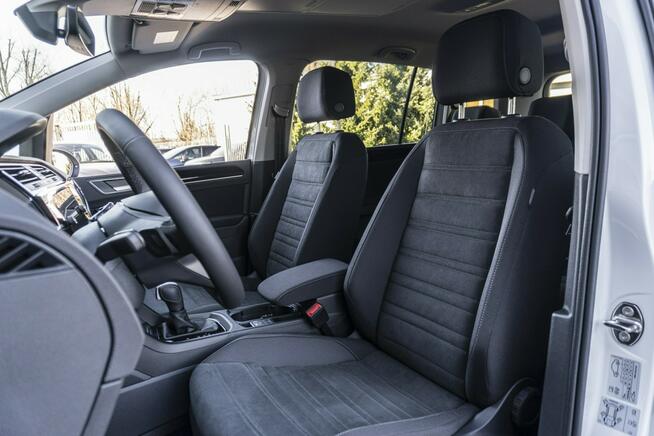 Volkswagen Touran Highline 1.5 TSI 150 KM DSG