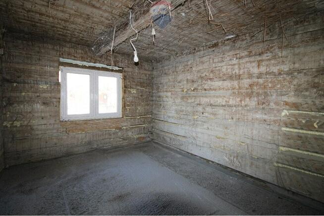 Dom z potencjałem w sercu Beskidu Żywieckiego