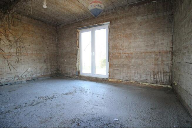 Dom z potencjałem w sercu Beskidu Żywieckiego