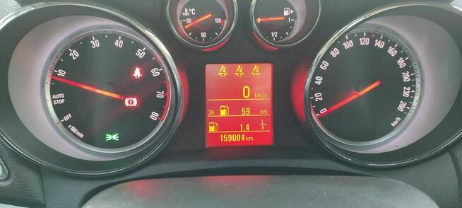 Opel Mokka dobrze wyposażony, bezwypadkowy