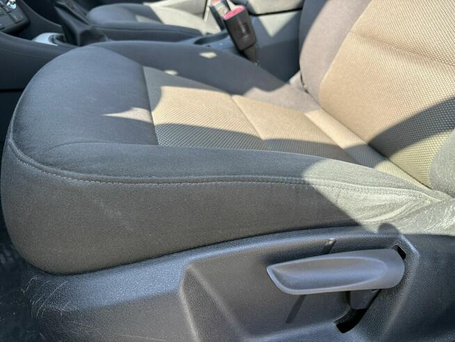 Audi Q3 2.0 TDI 140 PS, bezszkodowy, kompletna dokumentacja, 8xkoła