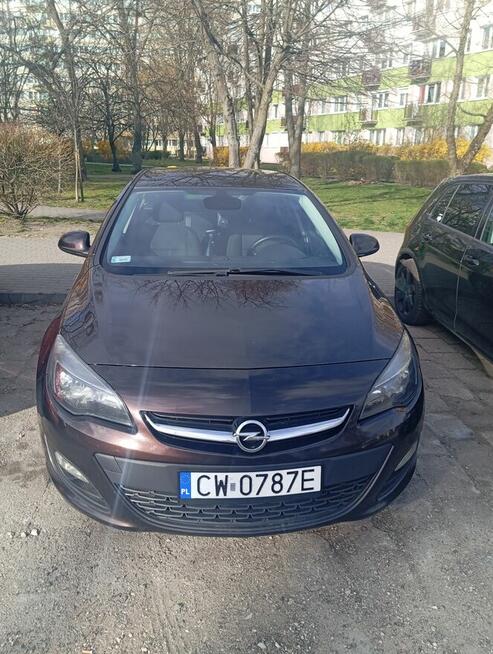 Opel Astra gaz fabryczny Salon Polska