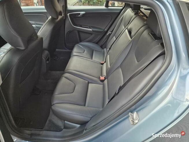 VOLVO V60 T4 SUMMUM |2.0 Benzyna|190KM|Zadbany|Świetny stan