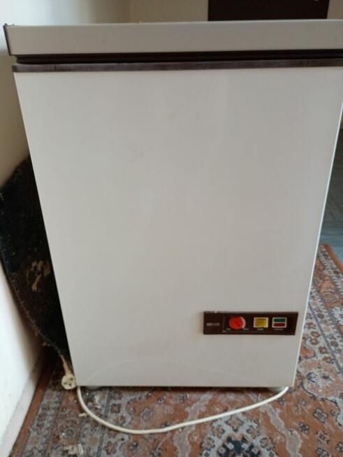 Sprzedam zamrażarkę w dobrym stanie