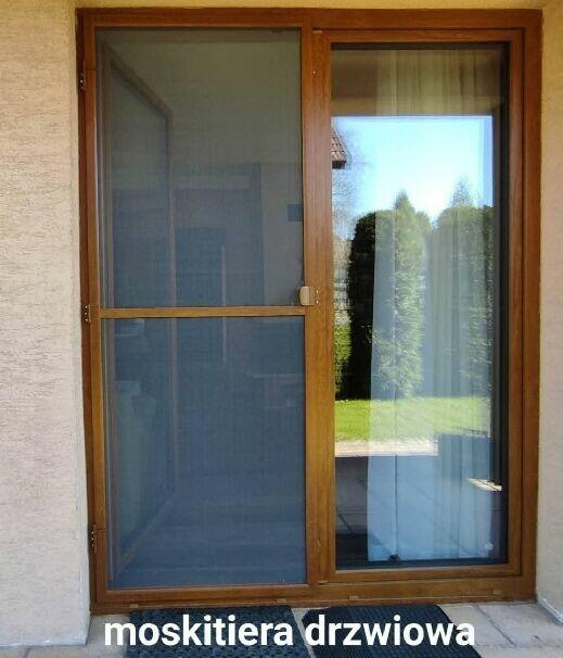 Moskitiery okienne i drzwiowe. Pomiar, montaż.