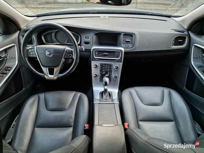 VOLVO V60 T4 SUMMUM |2.0 Benzyna|190KM|Zadbany|Świetny stan