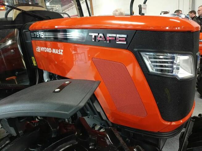 Ciągnik rolniczy TAFE 7515 74 kM