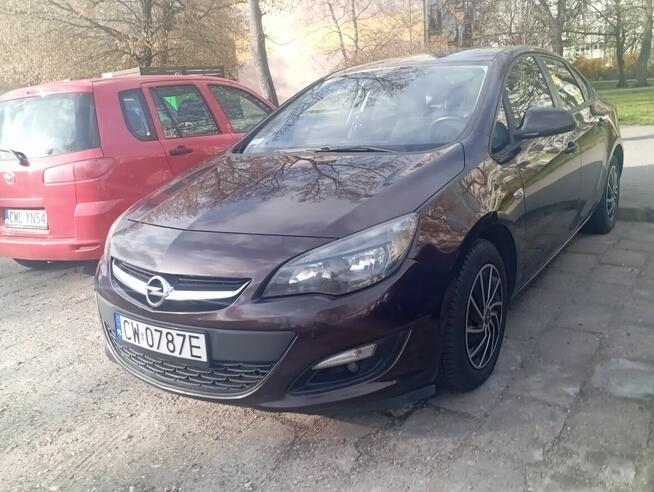 Opel Astra gaz fabryczny Salon Polska