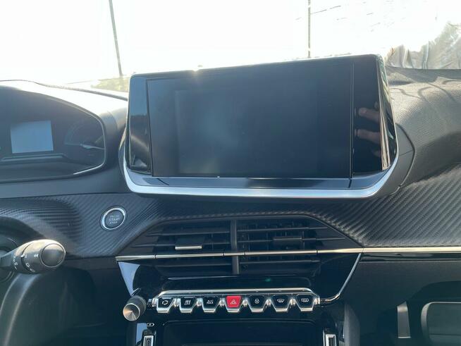 PEUGEOT e-208 136 Electrique GR400