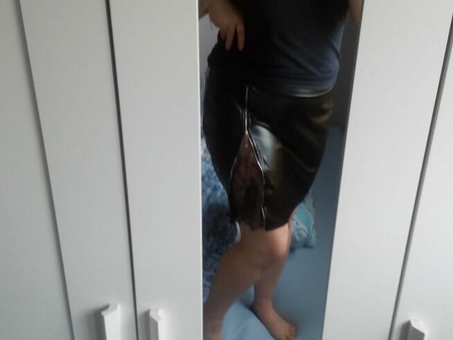 Spódnica lateksowa z koronką, XL