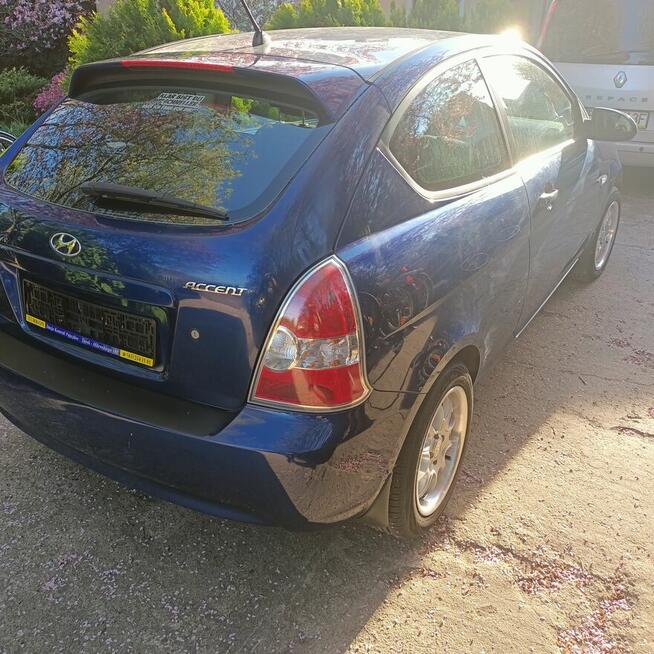 Hyunday accent 1,4 2005