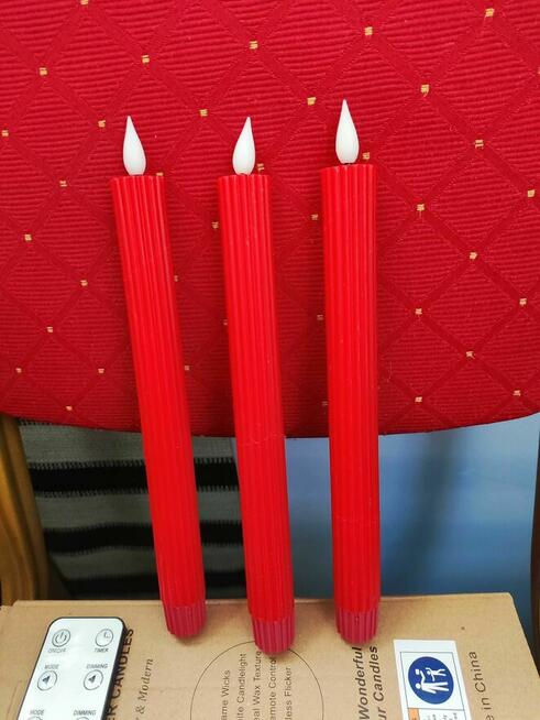 Czerwone świece LED stożkowe świeczki do świecznika lampki