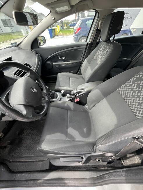 Sprzedam renault w dobrym stanie