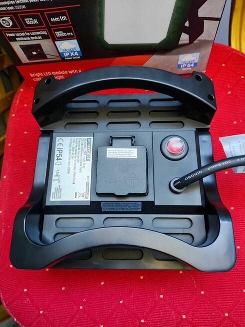 Lampa Robocza LED Reflektor Parkside Pass 50A2 halogen