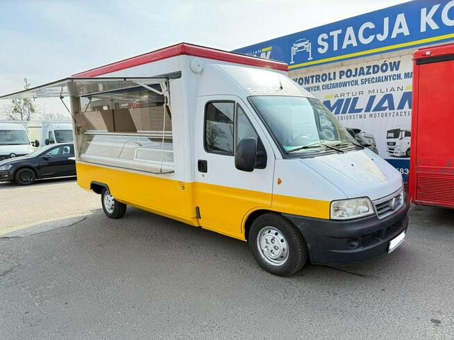 Fiat Ducato Autosklep pieczywa Gastronomiczny Food Truck Foodtruck sklep Borco