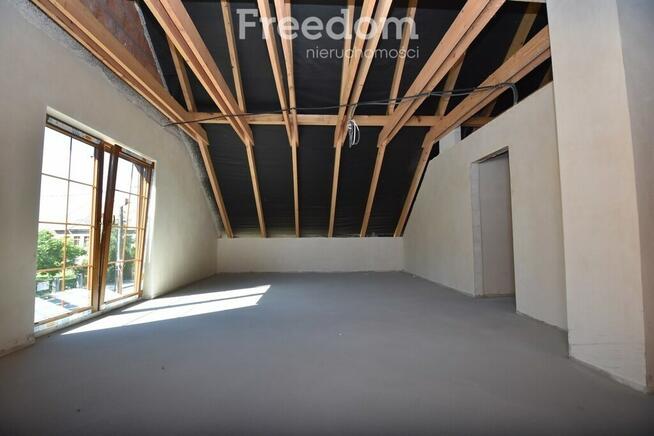 Dom deweloperski 180 m2, duża działka, 6 pokoi