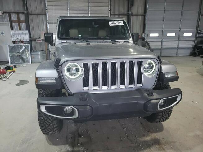 Jeep Wrangler Unlimited Sahara 4x4 3.6l V6