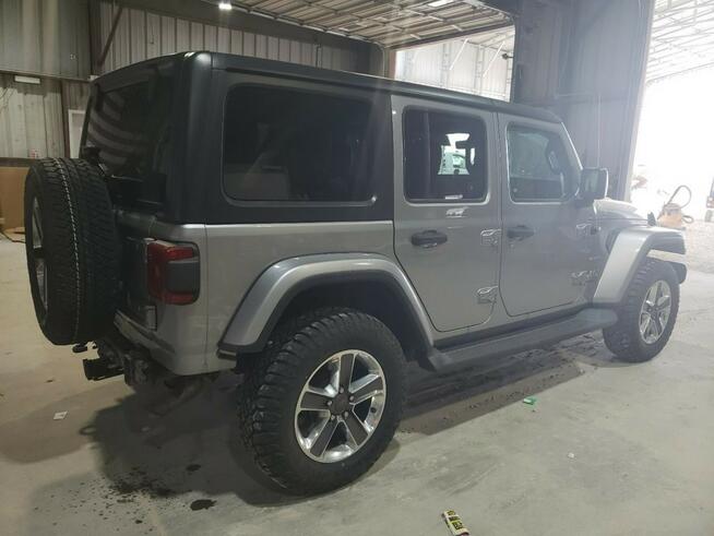 Jeep Wrangler Unlimited Sahara 4x4 3.6l V6