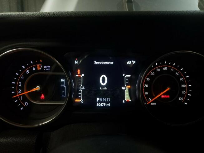 Jeep Wrangler Unlimited Sahara 4x4 3.6l V6