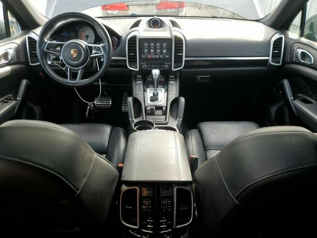 Porsche Cayenne S Sport Chrono AWD 3.6l V6 420KM