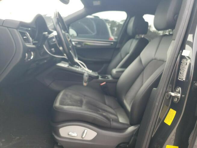 Porsche Macan Sport Chrono Package BOSE 2.0l AWD