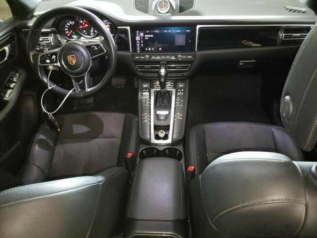 Porsche Macan Sport Chrono Package 2.0l AWD