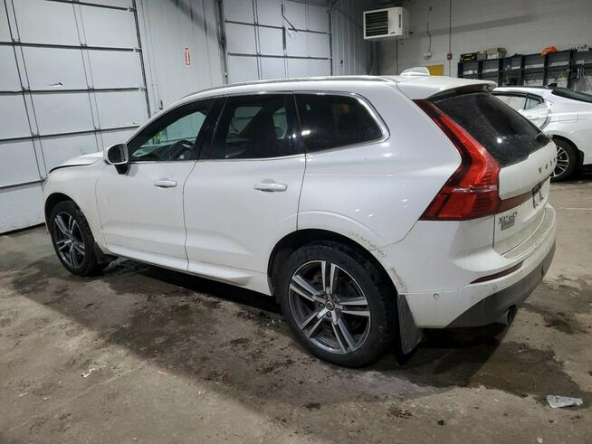 Volvo XC 60 T6 AWD Lekko uszkodzony