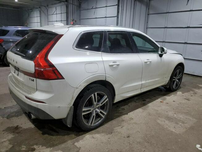 Volvo XC 60 T6 AWD Lekko uszkodzony