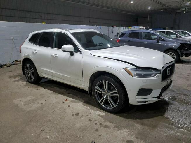 Volvo XC 60 T6 AWD Lekko uszkodzony