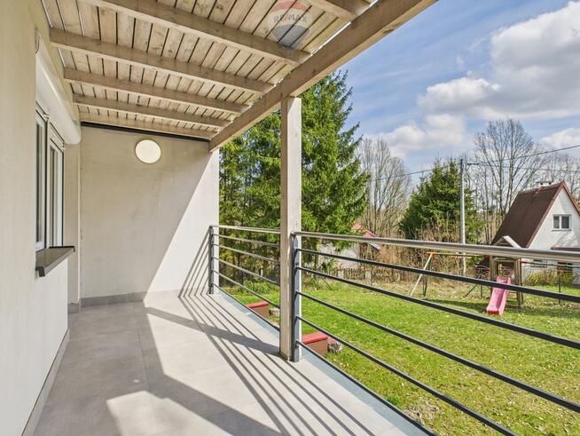 Dom nad jeziorem – gotowy do zamieszkania