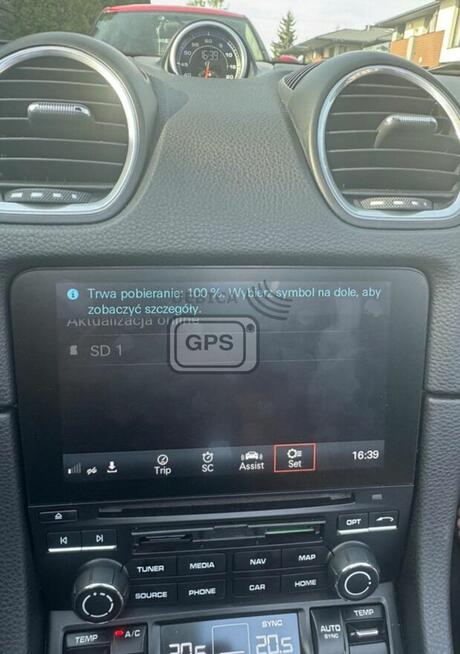 Porsche Cayenne Macan Panamera 911 CarPlay Android Auto Mapy