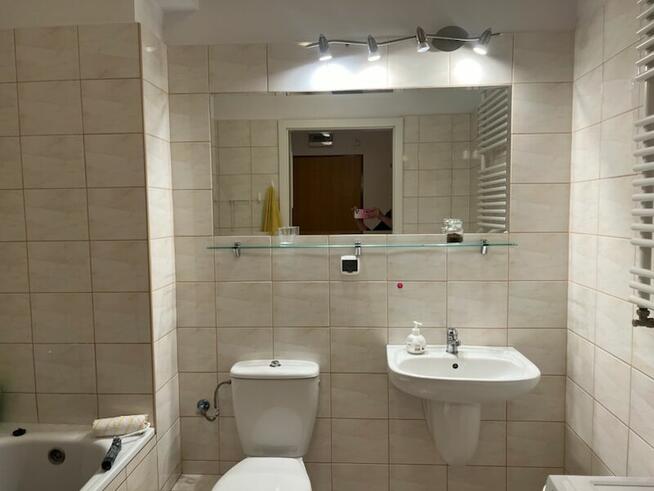 mieszakanie przy lesie